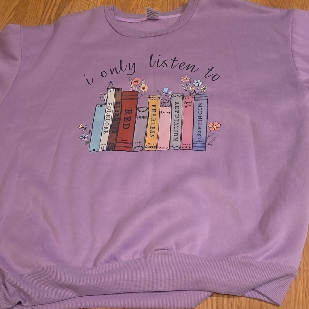 Purple Graphic Sweatshirt